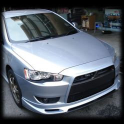 Комплект обвеса  Mitsubishi Lancer X